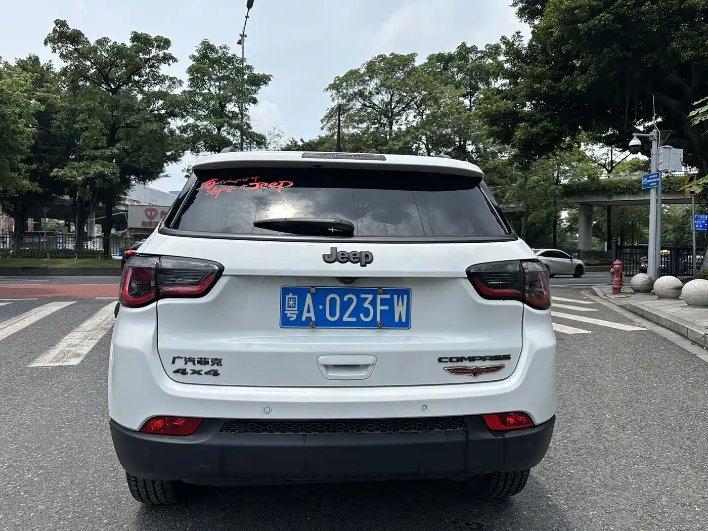 Фото 5 - Jeep Compass
