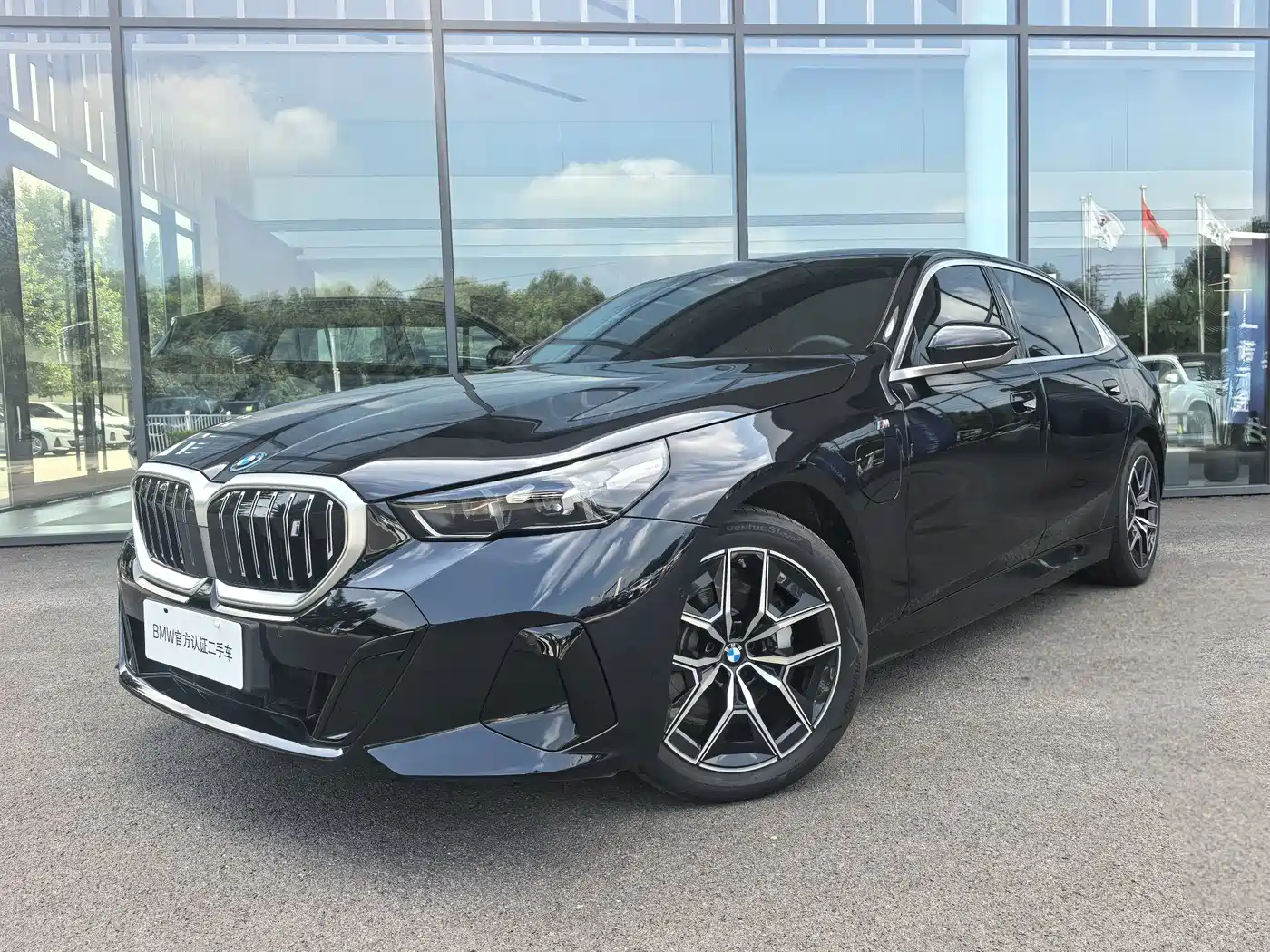 BMW i5 2025 2025 eDrive 35L M Sport Package