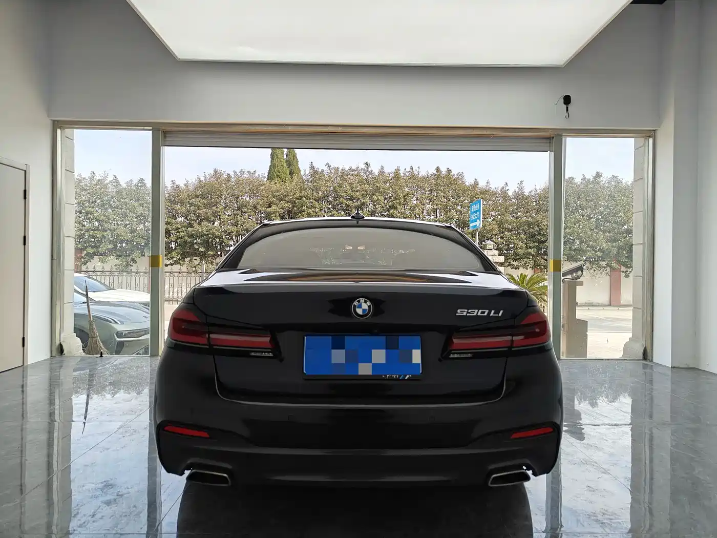 BMW 5 Series 2020 530Li Exclusive M Sport Package фото 6