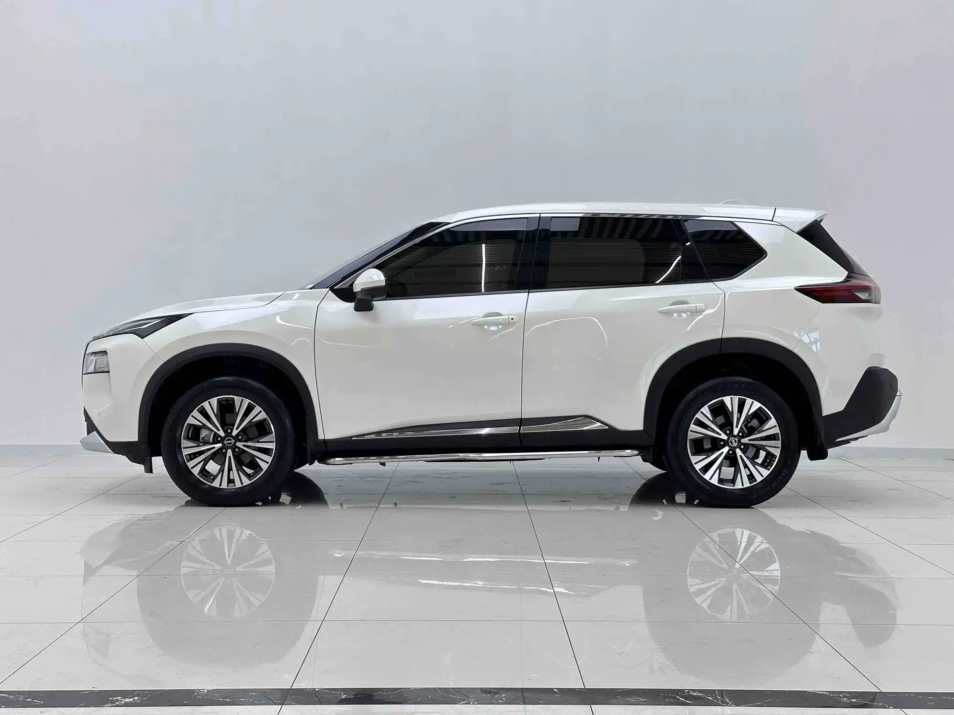 Фото 7 - Nissan X-Trail