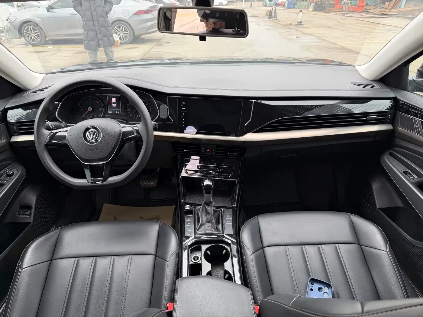 VOLKSWAGEN PASSAT NEW ENERGY