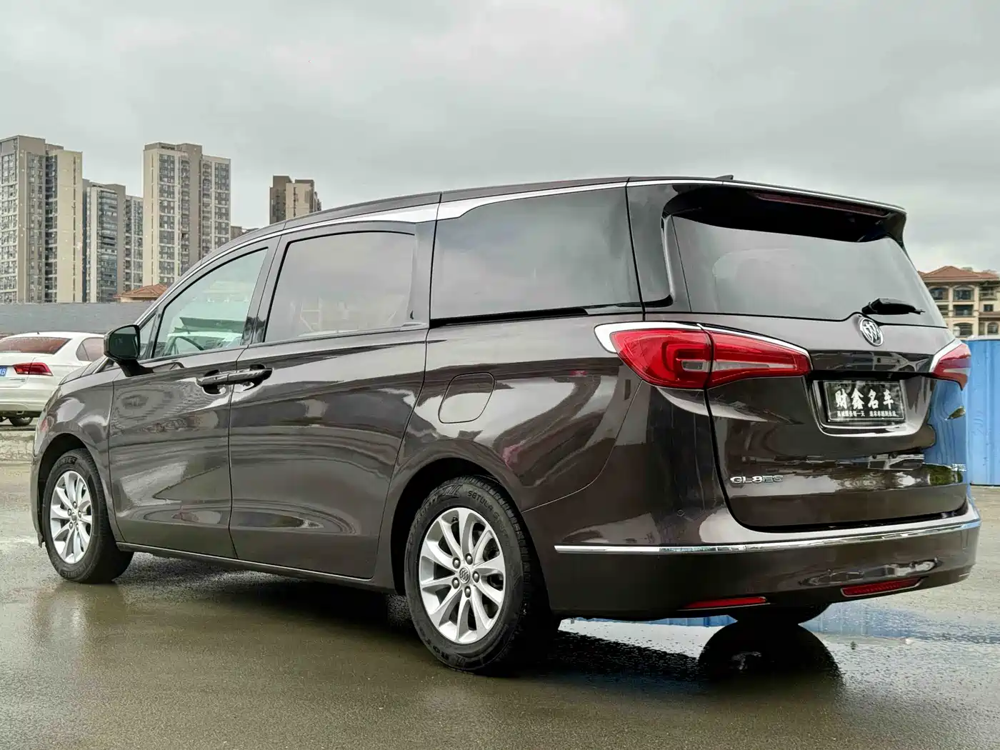 Buick GL8 2017 ES 28T Comfort Type China V фото 14