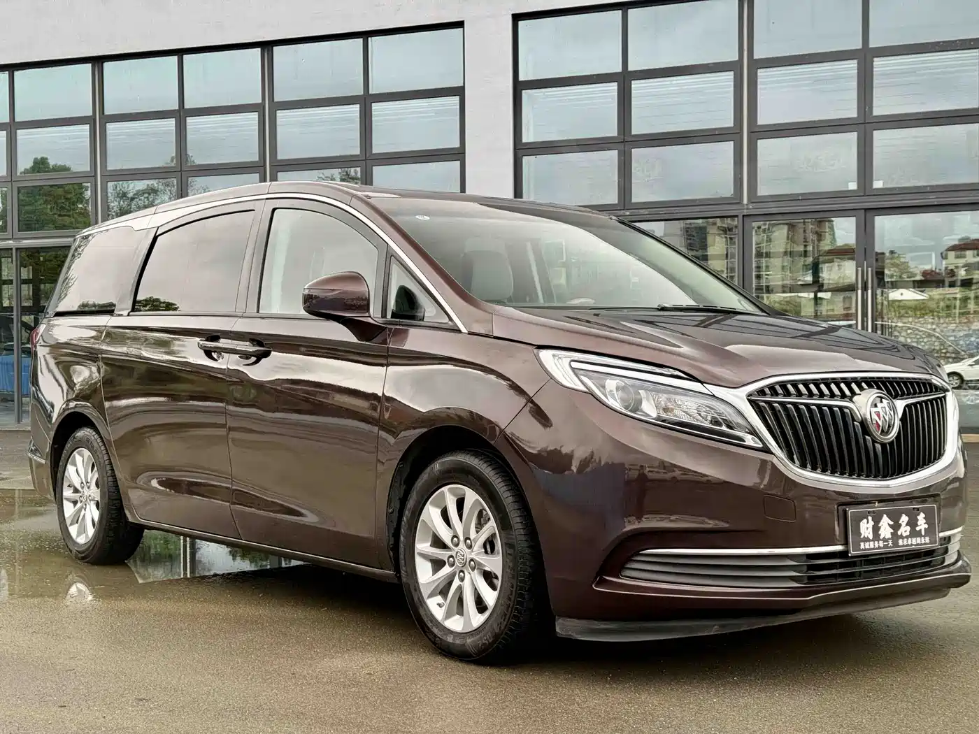 Buick GL8 2017 ES 28T Comfort Type China V фото 3