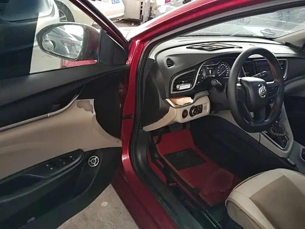 Buick Excelle 2016 15N Automatic Elite фото 16