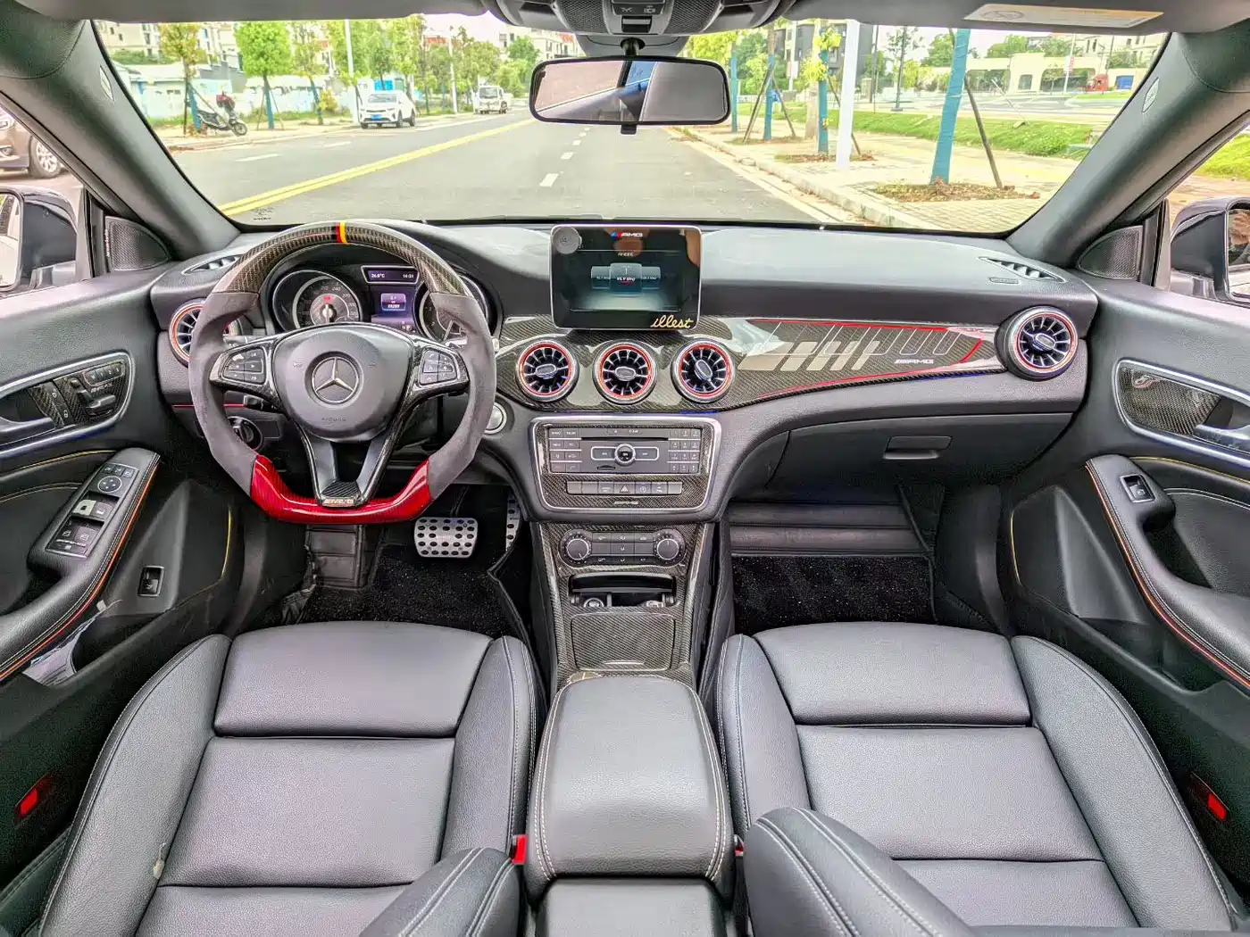 Mercedes-Benz CLA (Import) 2015 CLA 200 фото 7
