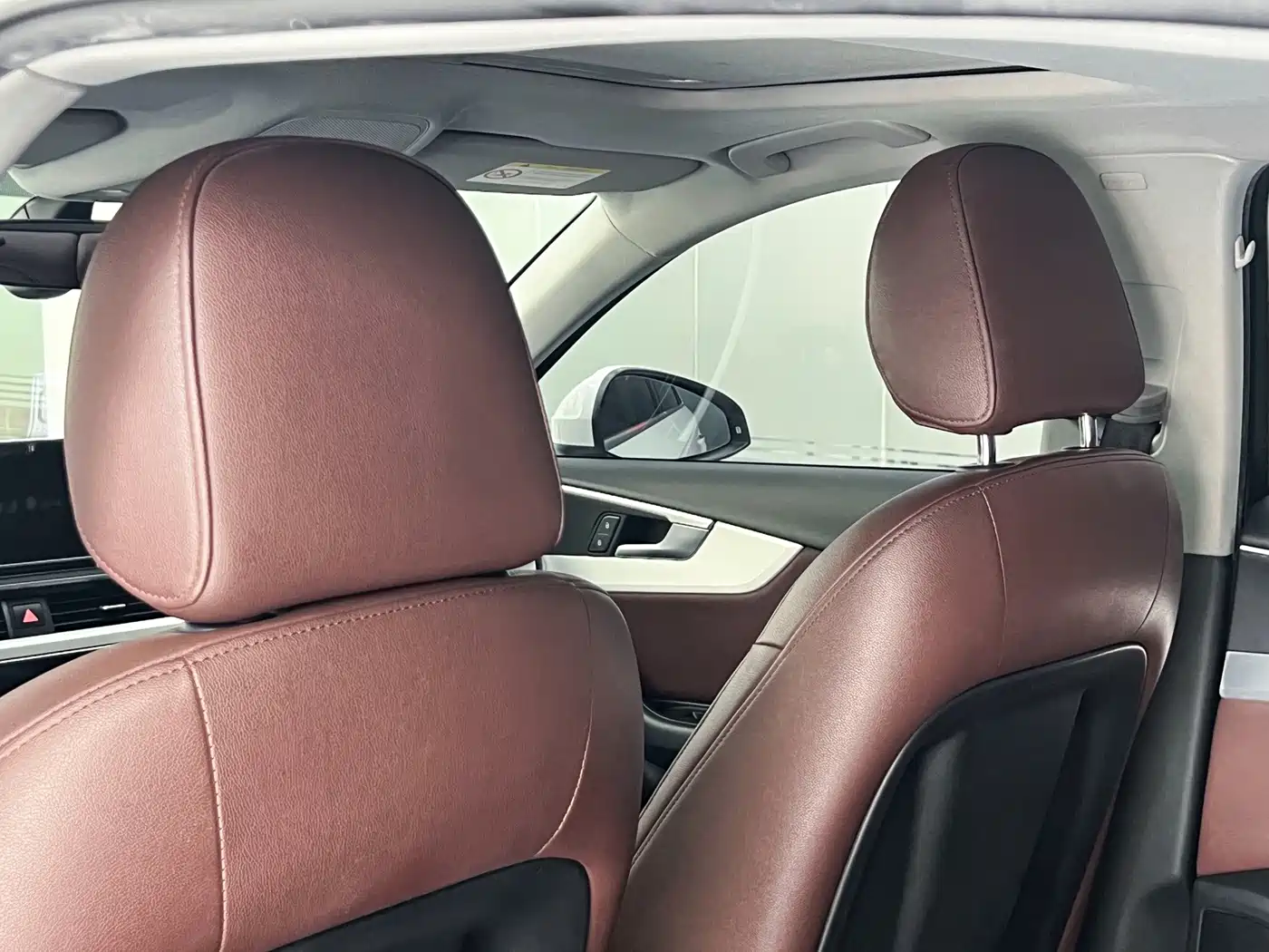 Фото 9 - Audi A4L