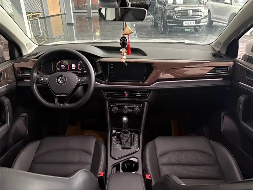 Volkswagen Tharu 2020 280TSI 2WD Flagship Edition China VI фото 9