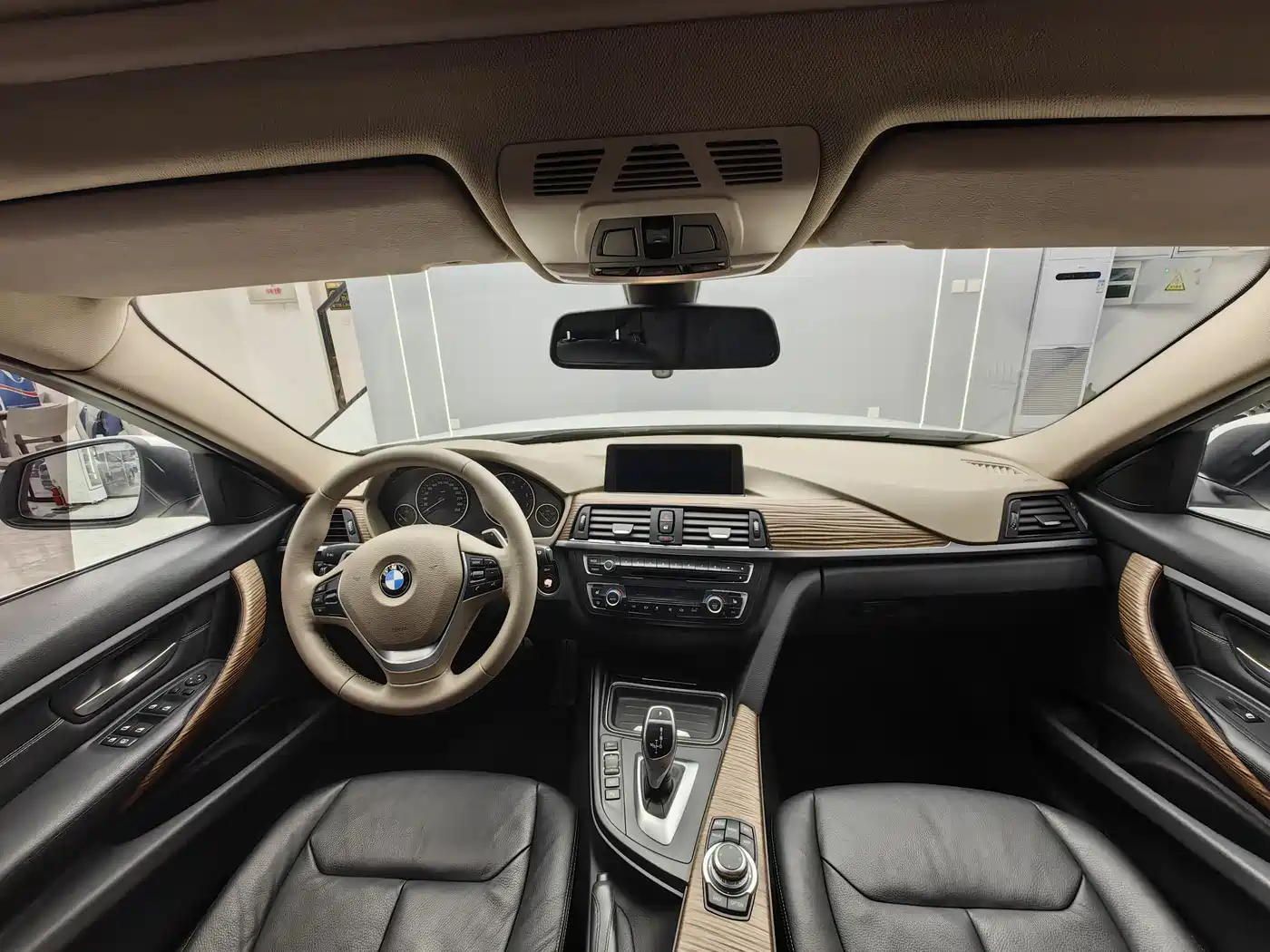 BMW 3 Series 2013 328Li Style Design Package фото 10