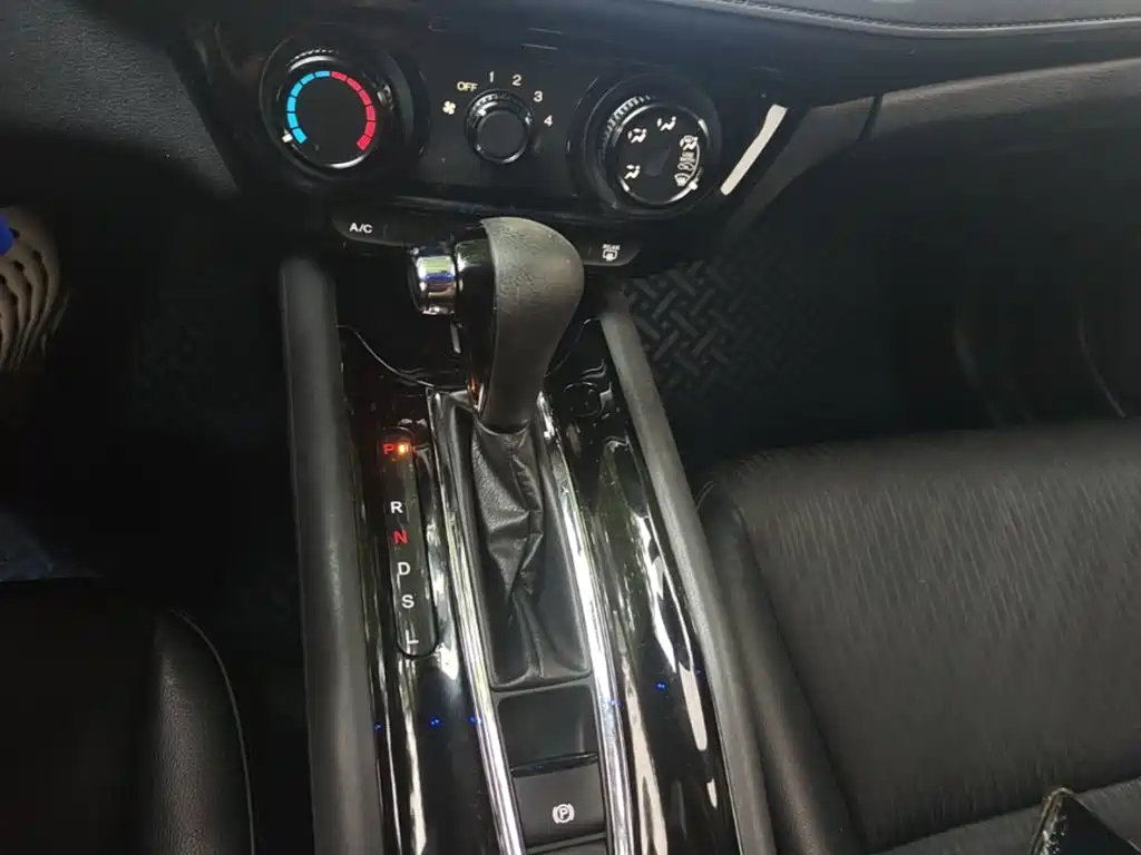 Honda Vezel, миниатюра 14