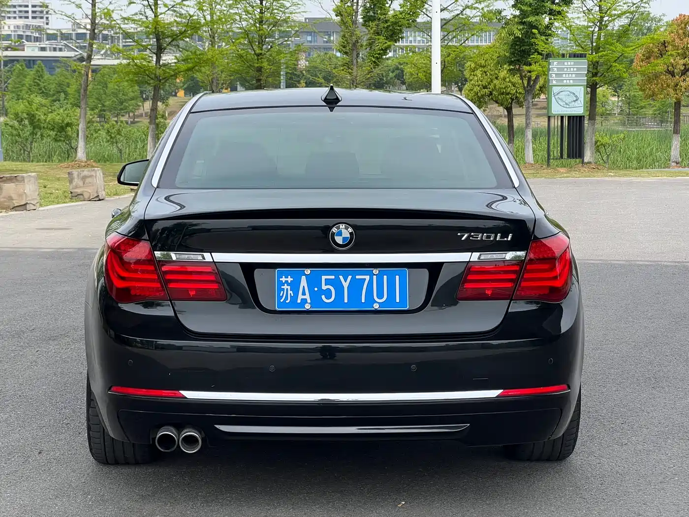 BMW 7 Series 2013 Model 730Li Luxury фото 6
