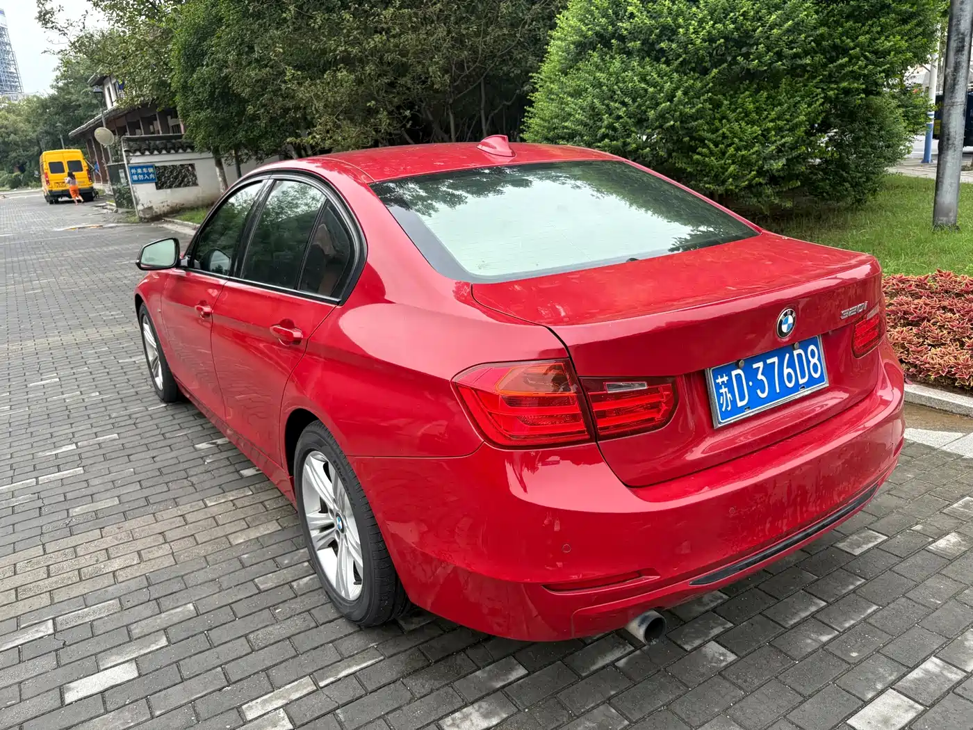 BMW 3 Series (Import) 2012 2013 320i Fashion Model