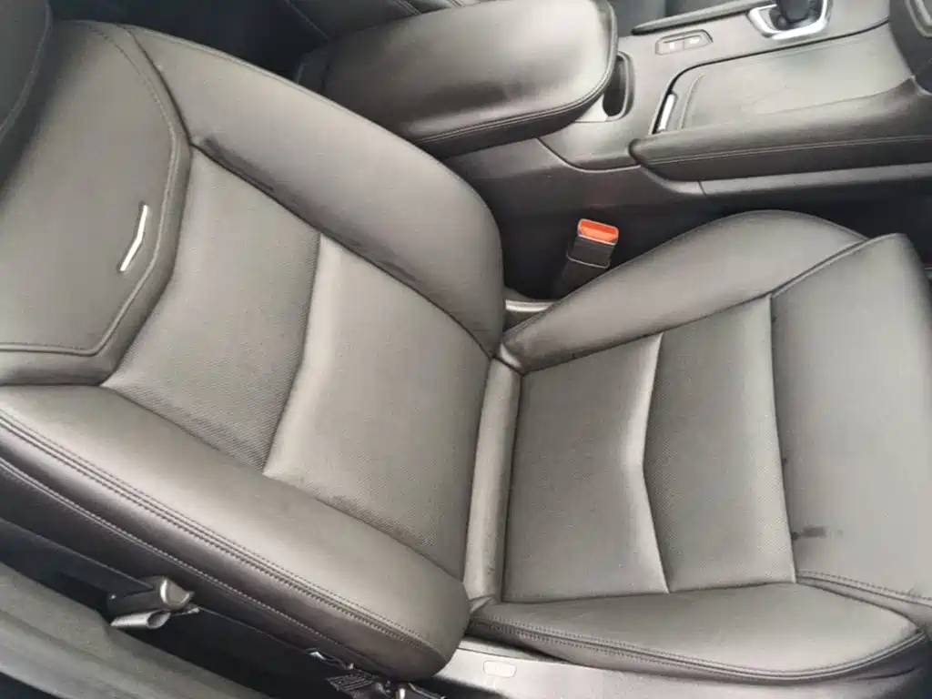Cadillac XT5 2017 2016 25T Luxury Model