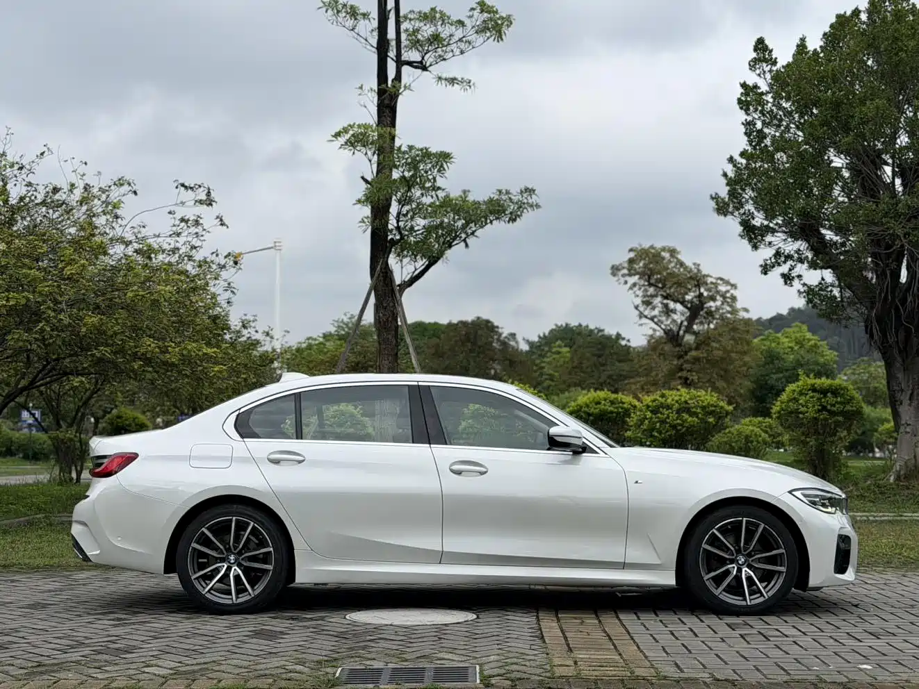 BMW 3 Series 2020 320Li M Sport Package фото 3