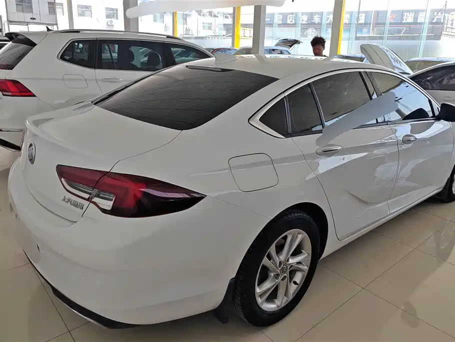 Buick Regal 2020 552T Elite фото 3