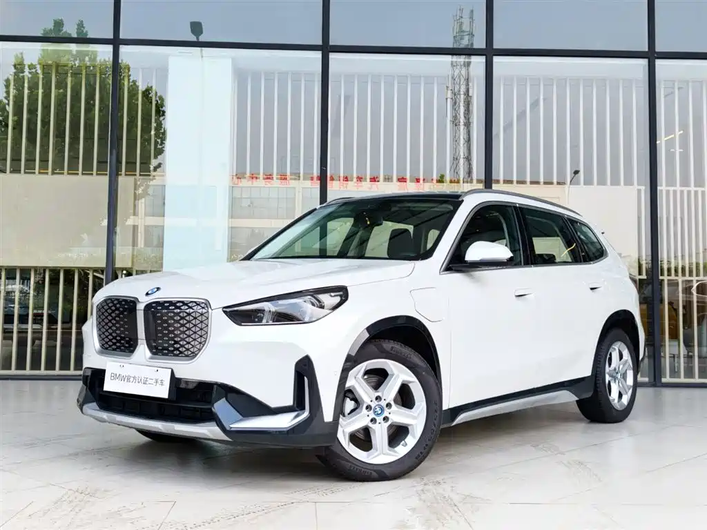 BMW iX1 2025 2025 eDrive25L X Design Package
