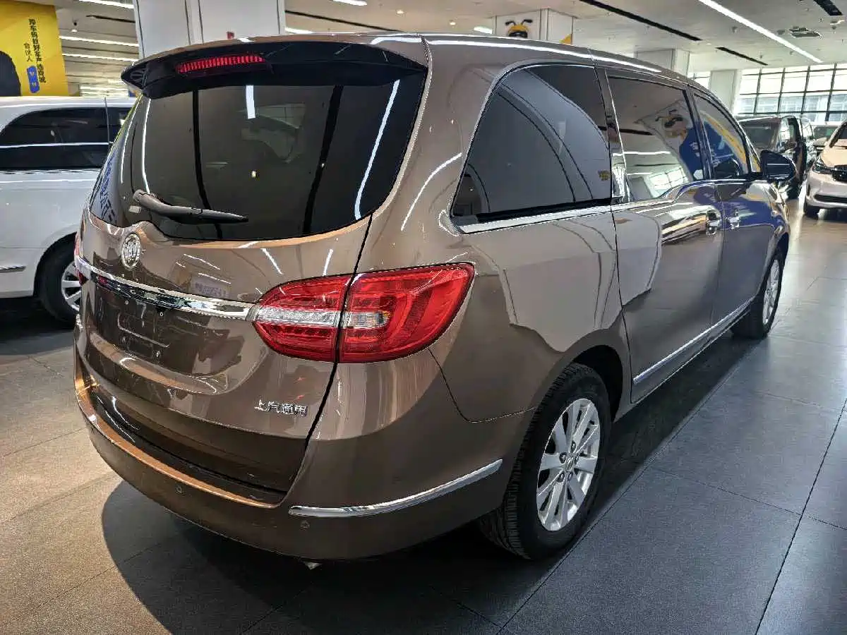 Buick GL8 2018 28T Premium Model China VI фото 5