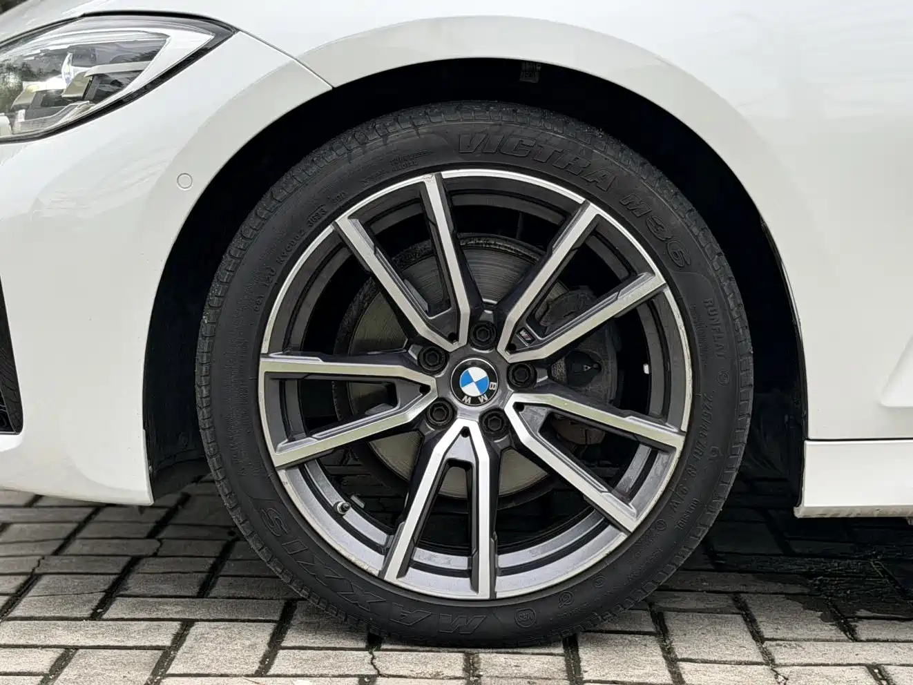 BMW 3 Series 2020 320Li M Sport Package фото 25