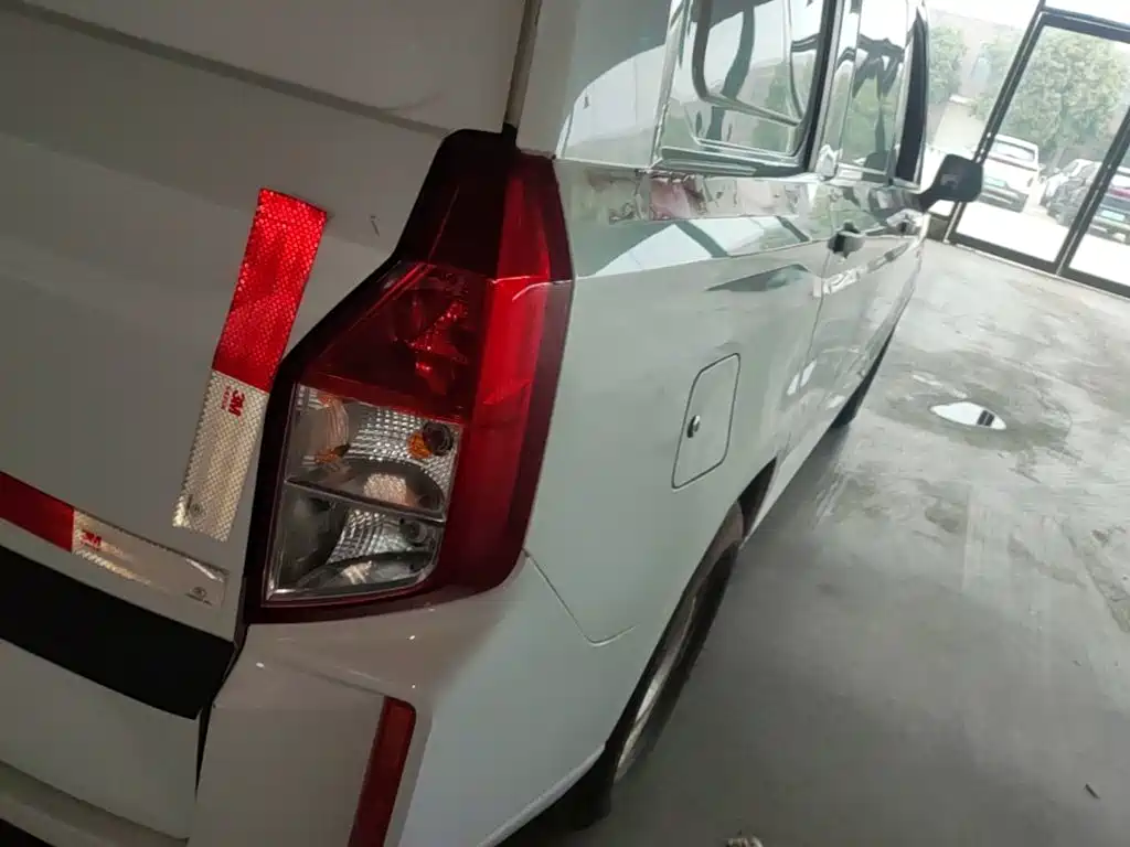 Wuling Motors Wuling Hongguang PLUS 2020 2019 1.5T Manual Wealth 2-seater
