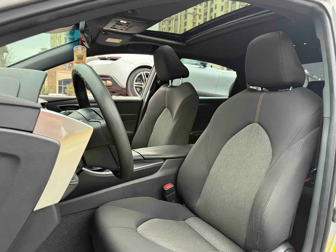Toyota Avalon 2022 2.0L Progressive Edition фото 9