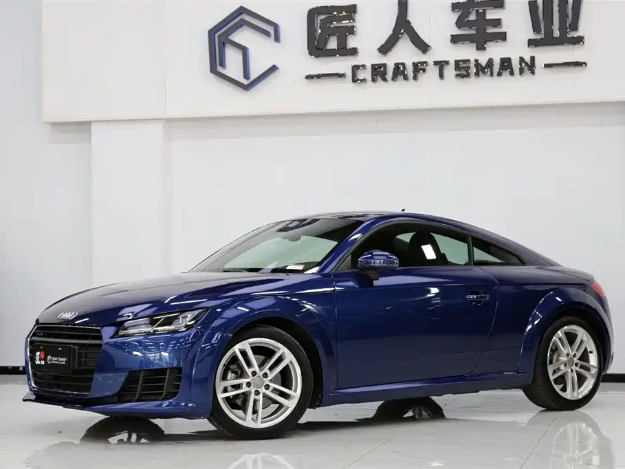 Audi TT 2015 TT Coupe 45 TFSI quattro фото 3