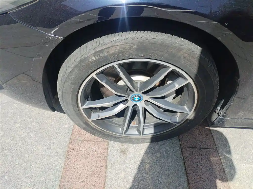BMW 5 Series New Energy 2021 535Le M Sport Package фото 25