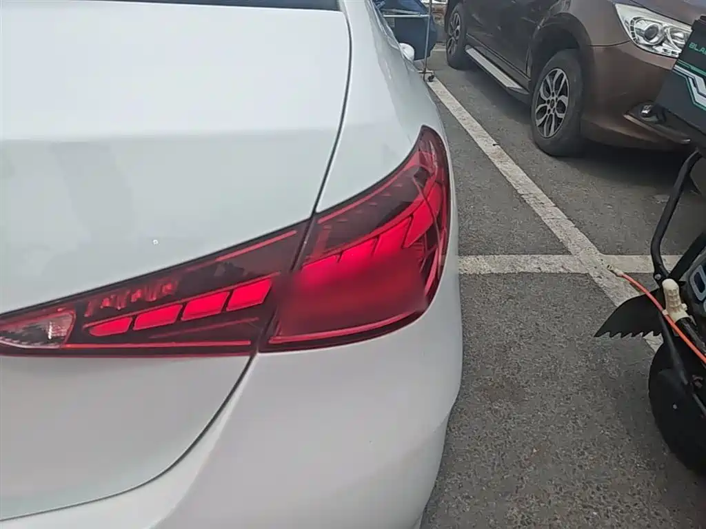 Mercedes-Benz C-Class 2022 Facelift C 260 L Sport фото 8