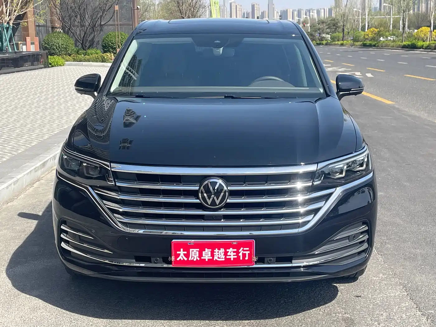 Volkswagen Viloran 2024 380TSI Executive Edition фото 2
