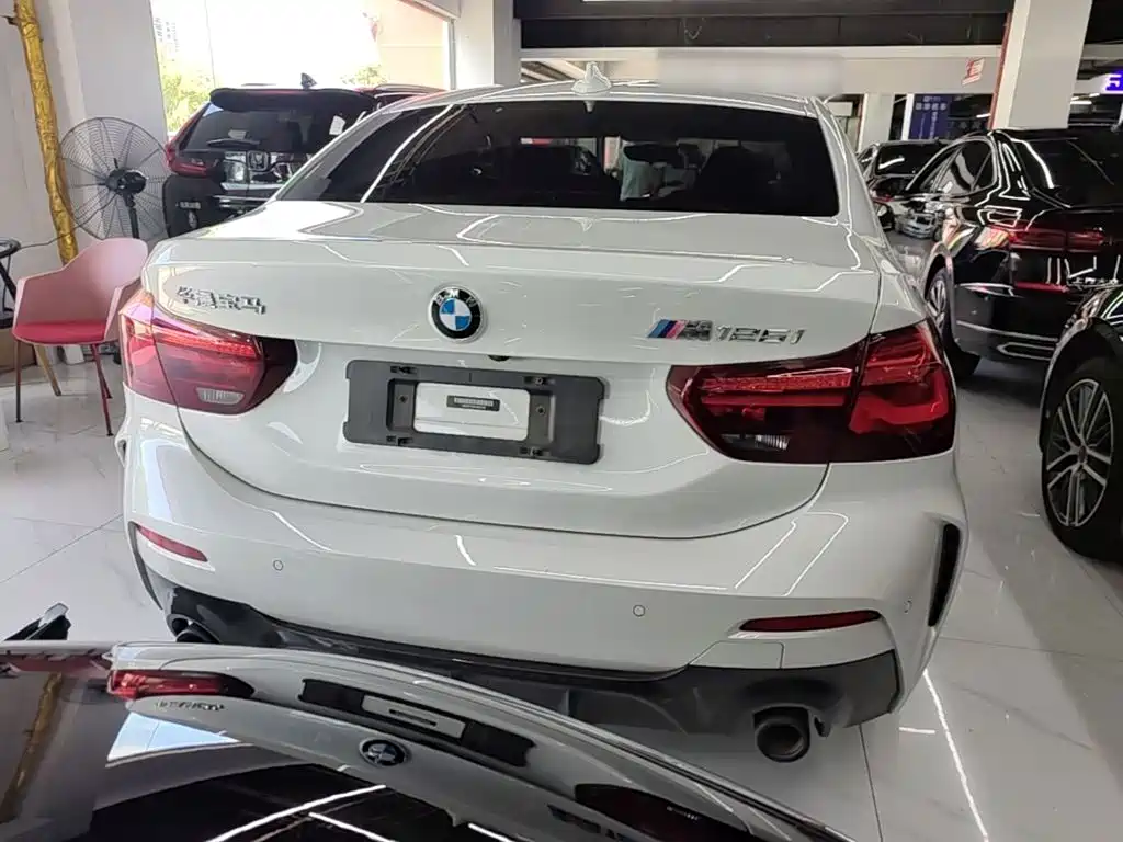 BMW 1 Series 2024 2023 125i M Sport Shadow Edition