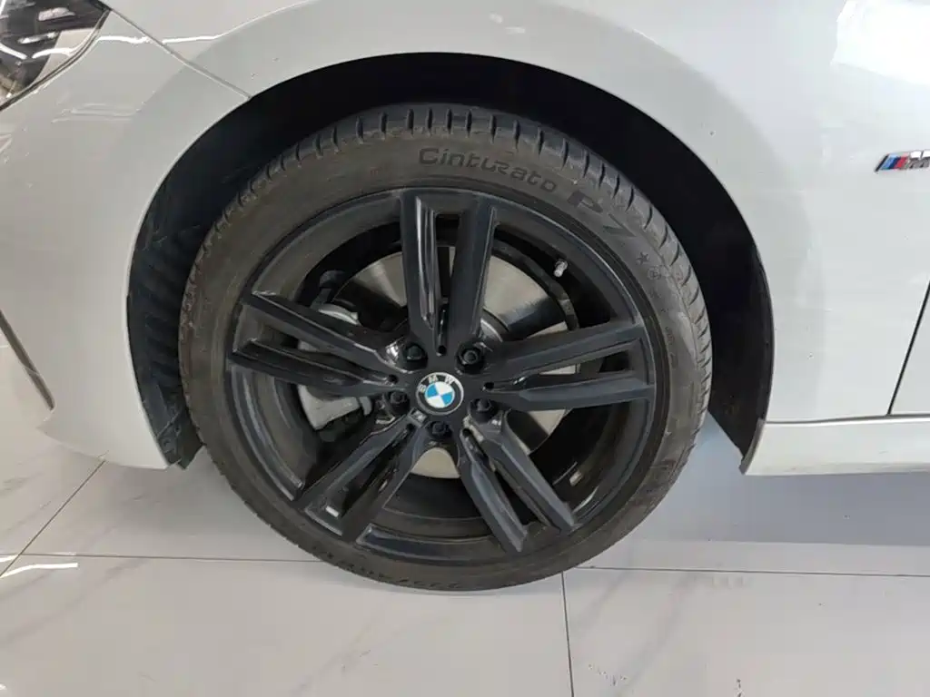 BMW 1 Series 2024 2023 125i M Sport Shadow Edition