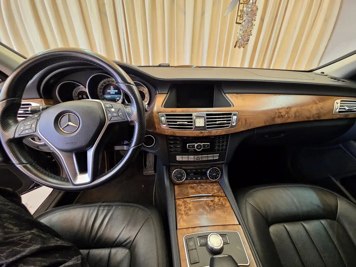 Mercedes-Benz CLS 2012 CLS 300 CGI фото 7
