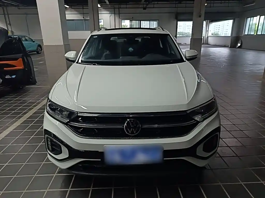 Photo 3 - Volkswagen T-ROC