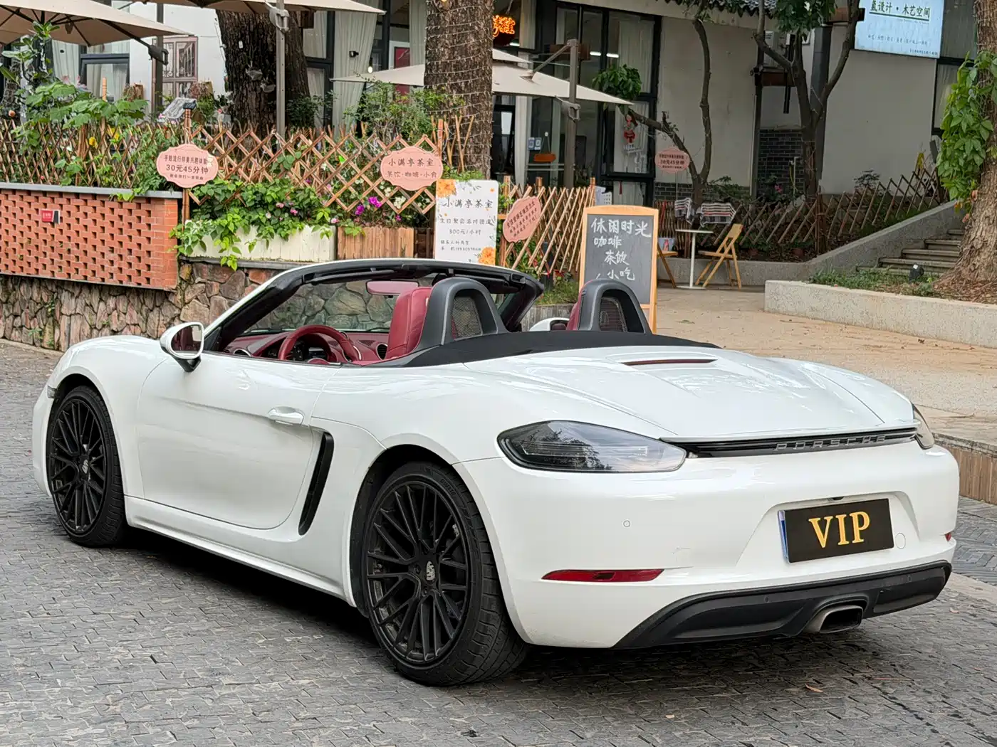 Porsche 718 2016 Boxster 2.0T фото 4