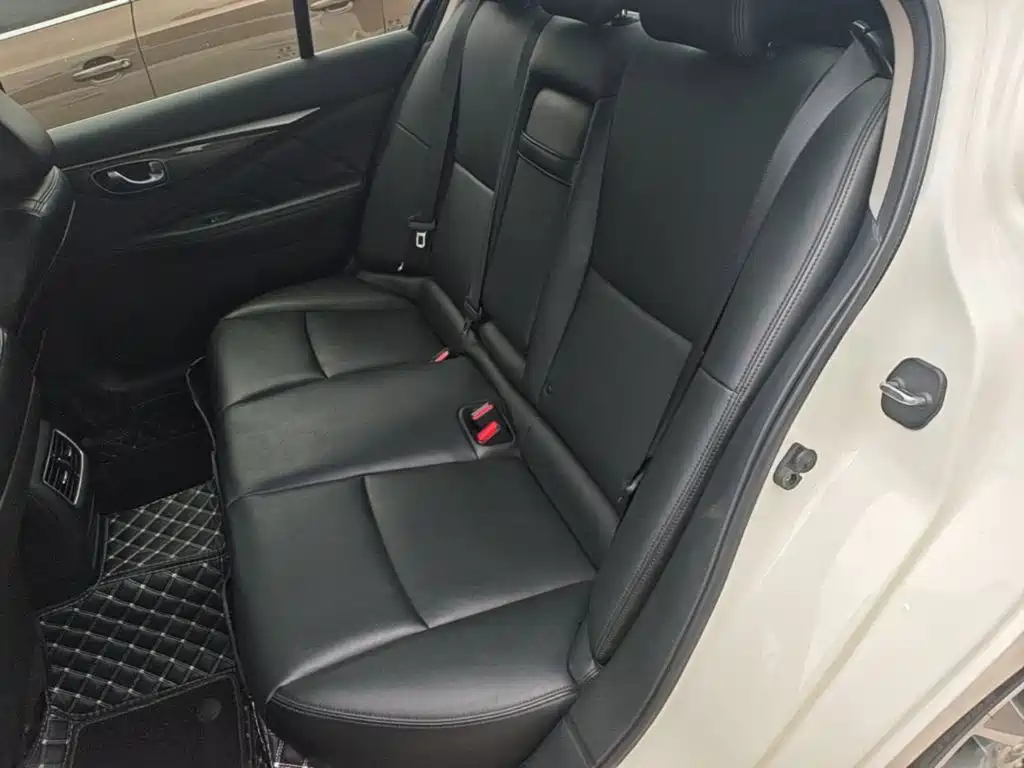Infiniti Q50L 2021 2018 2.0T Comfort (China VI)
