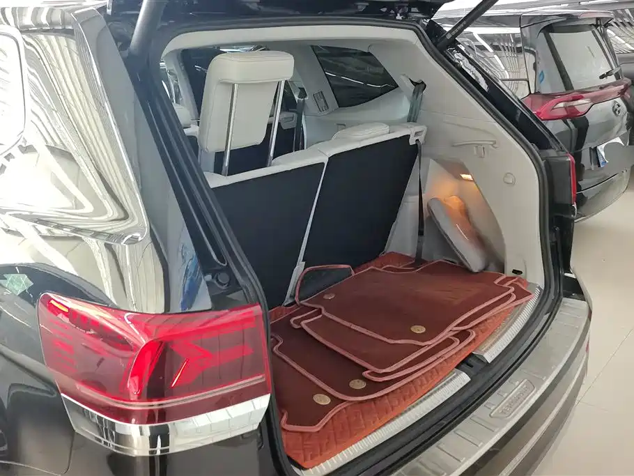 Volkswagen Teramont 2023 380TSI AWD Exclusive Luxury Edition фото 4