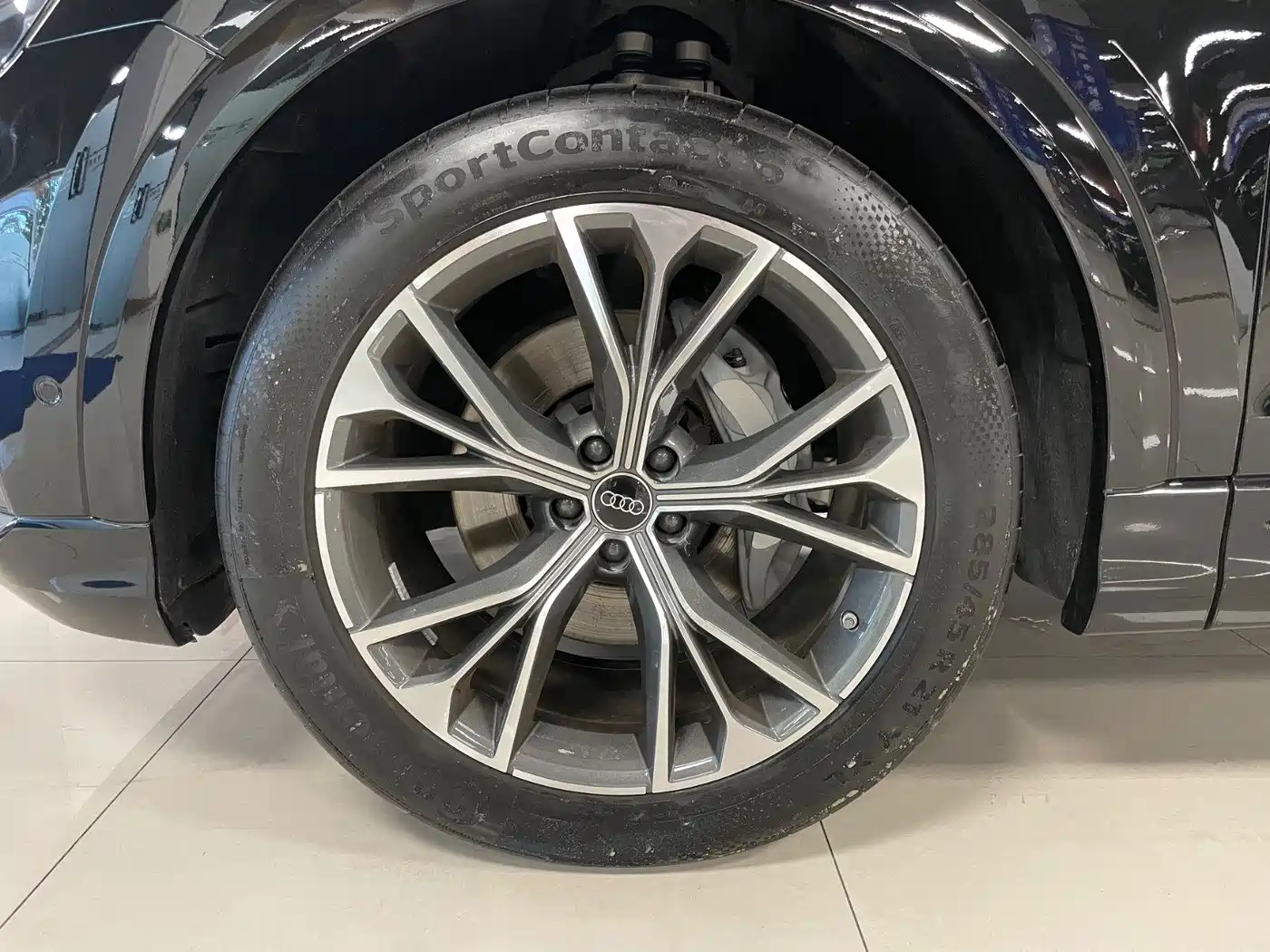 Audi Q8 2024 2023 55 TFSI Luxury Sport