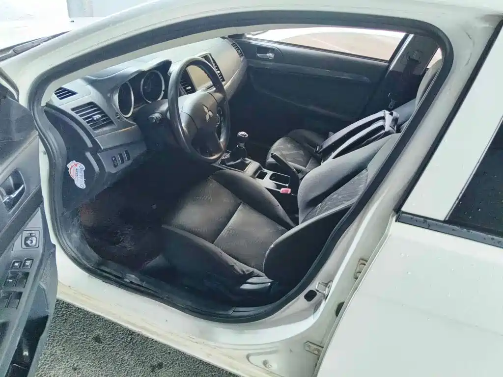 Mitsubishi Lancer EX 2014 2013 Fashion Edition 1.8L Manual Comfort