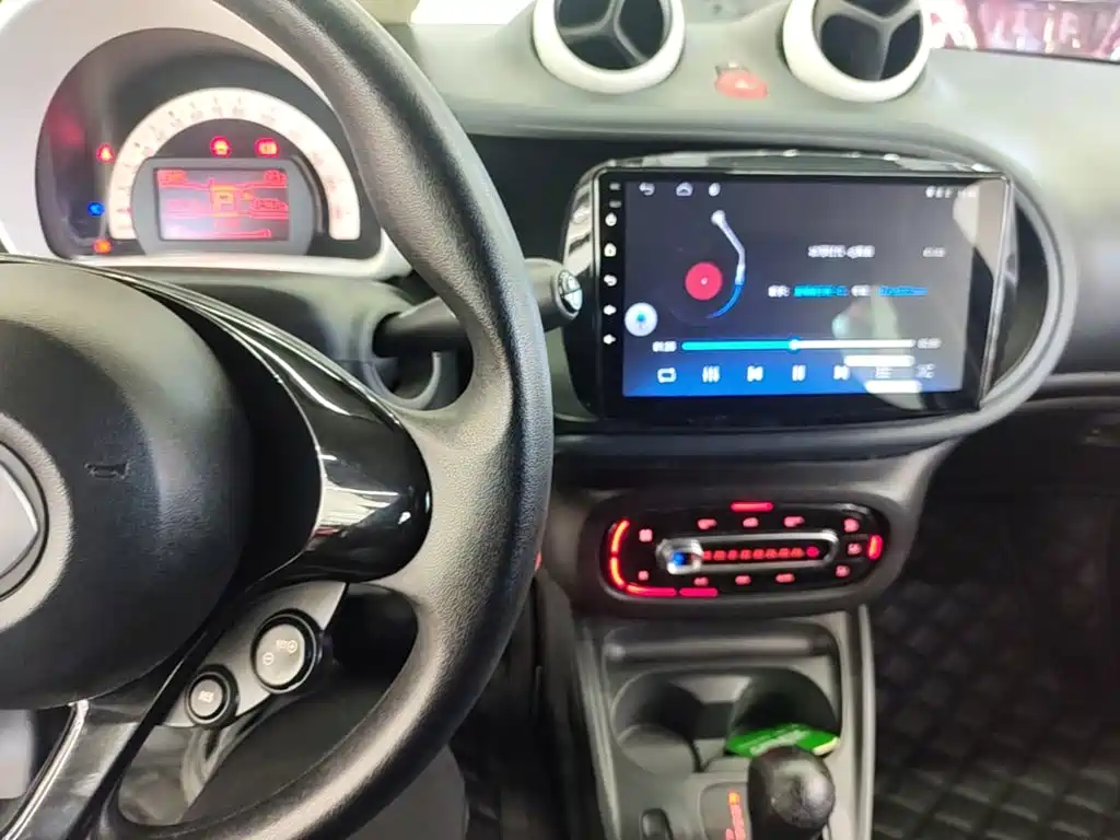 smart forfour 2019 2018 1.0L 52kW Agile Edition