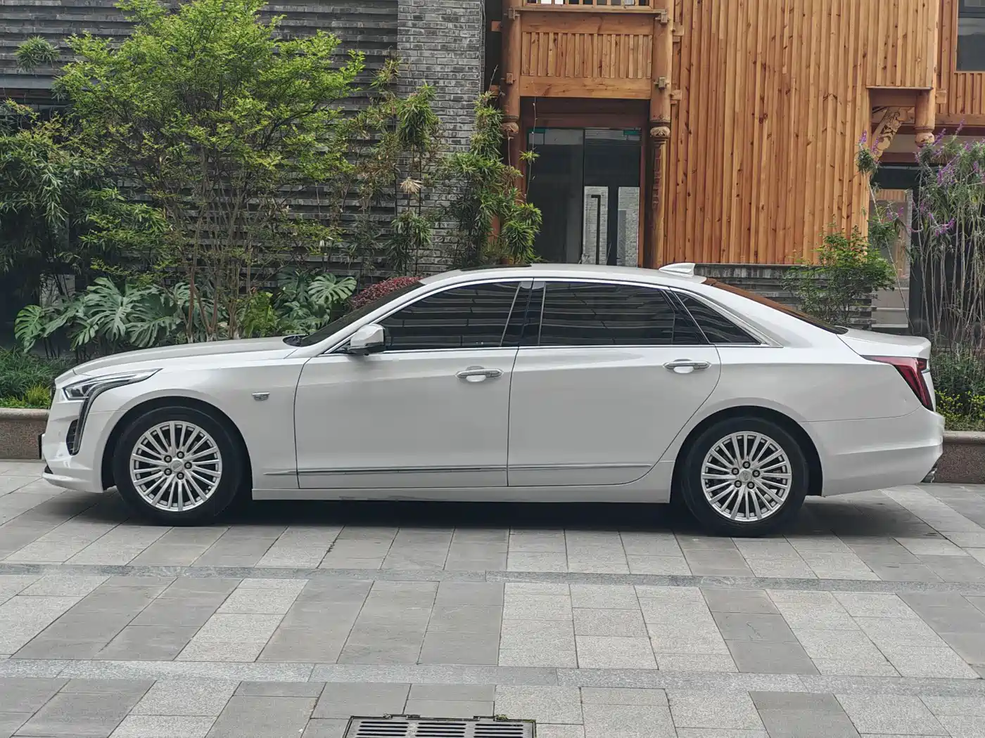 Cadillac CT6 2019 28T Fashion Model фото 3