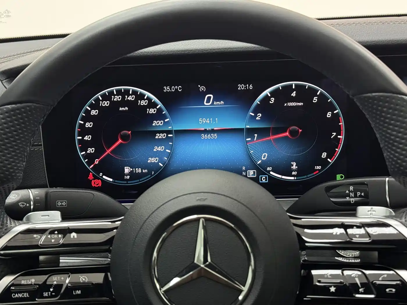 Mercedes-Benz E-Class 2023 E 300 L Sport Luxury фото 12