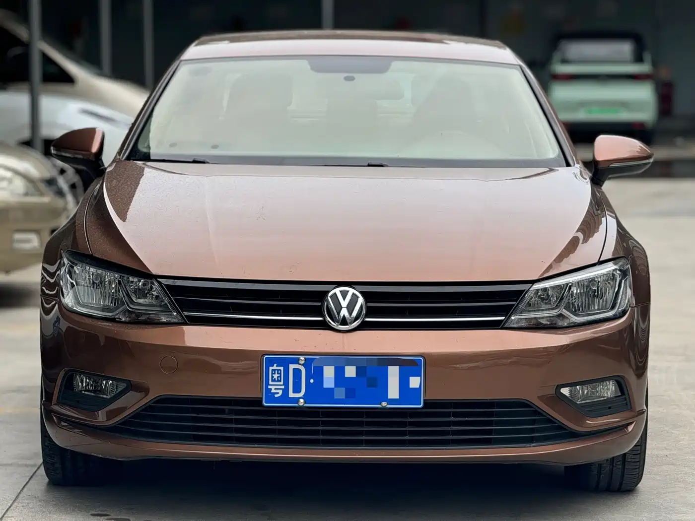 Volkswagen Lamando 2017 230TSI DSG Trend Edition фото 2