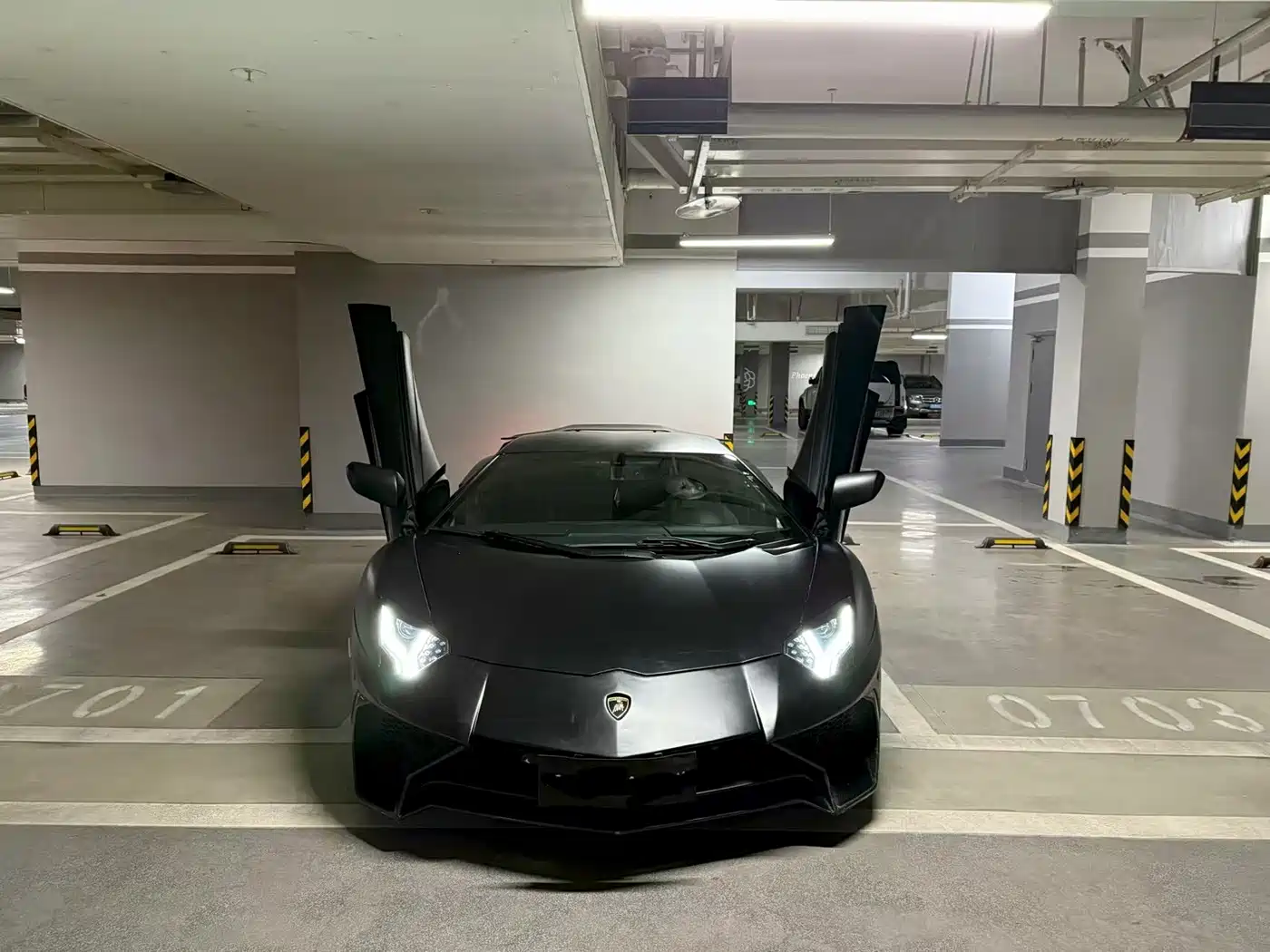 Lamborghini Aventador 2014 2013 LP 700-4 Roadster