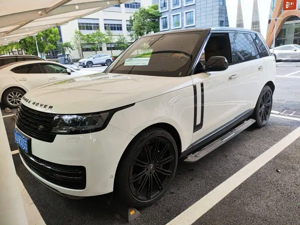 Фото 1 - Land Rover Range Rover