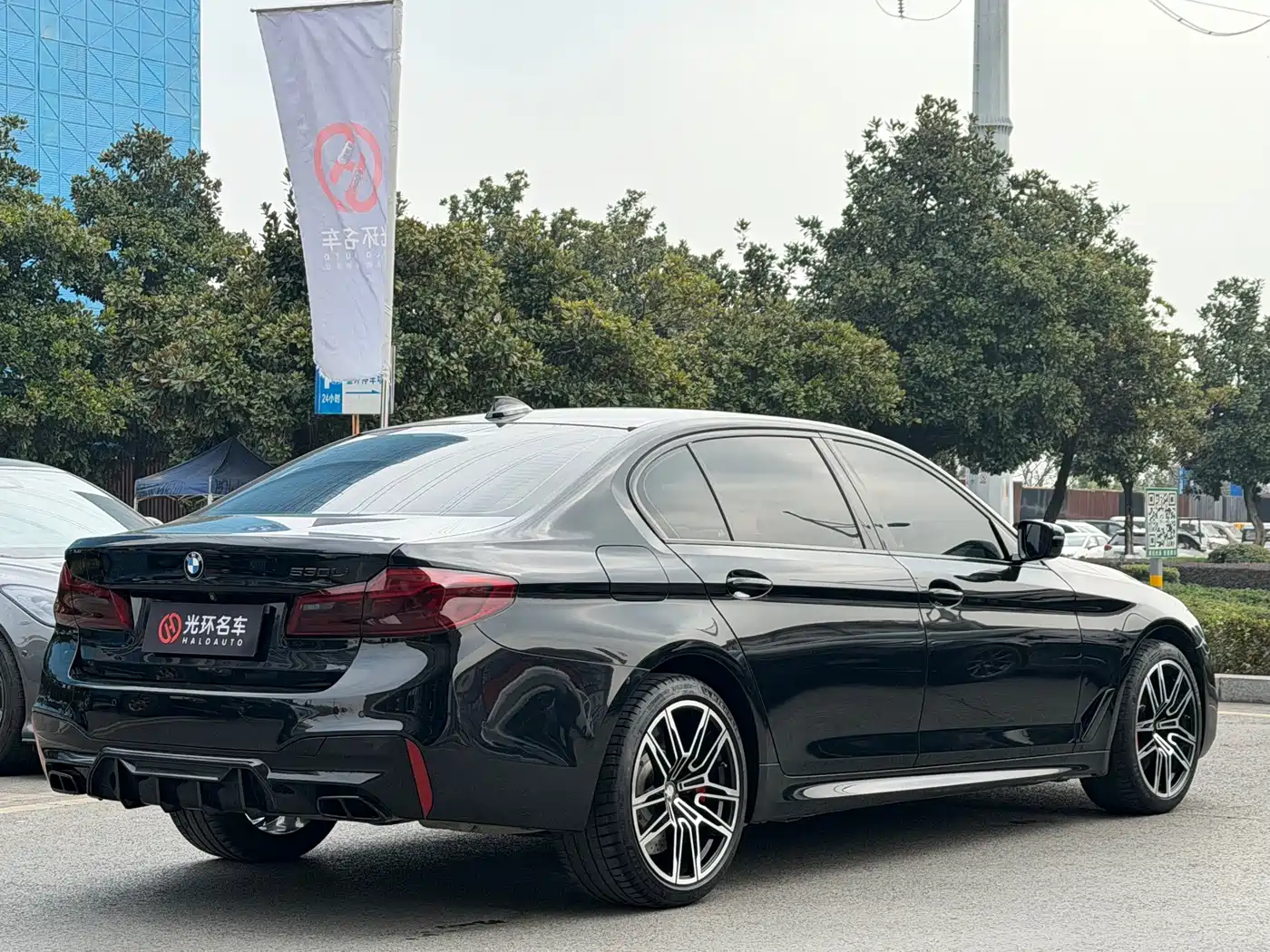BMW 5 Series 2020 525Li M Sport Package фото 6