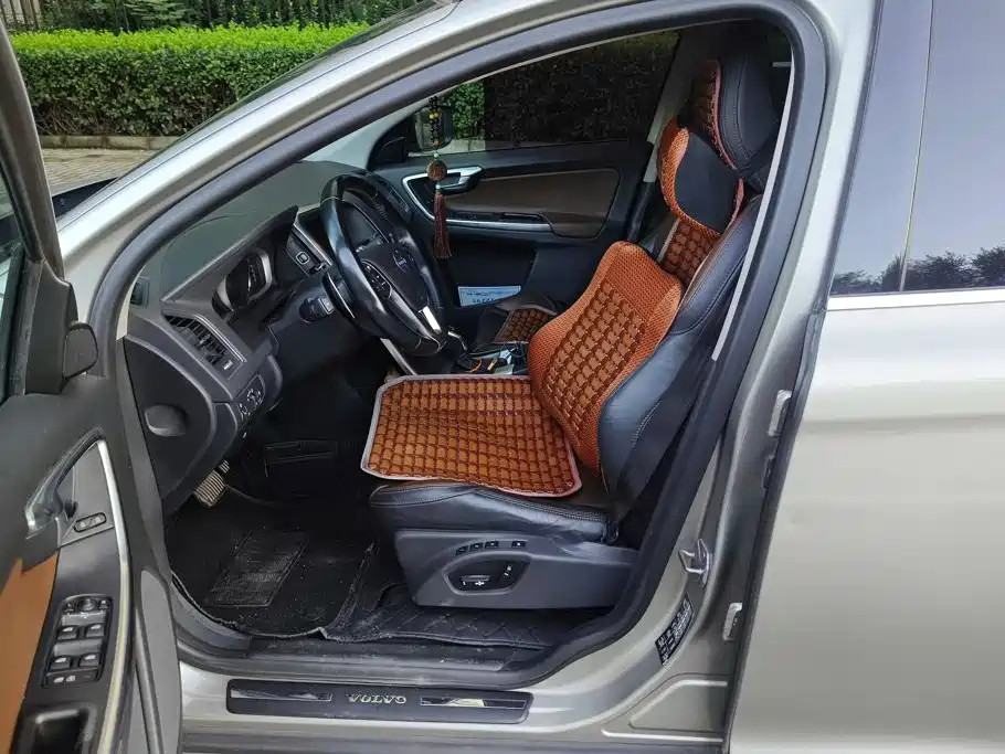 Volvo XC60 (Import) 2014 2014 Facelift T5 Elegance
