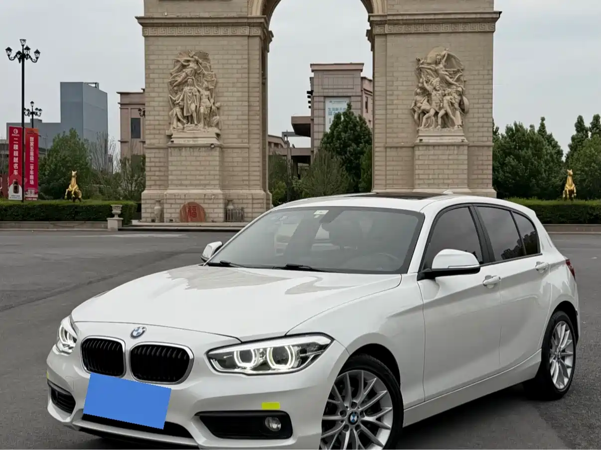 BMW 1 Series (Import) 2015 120i Leading