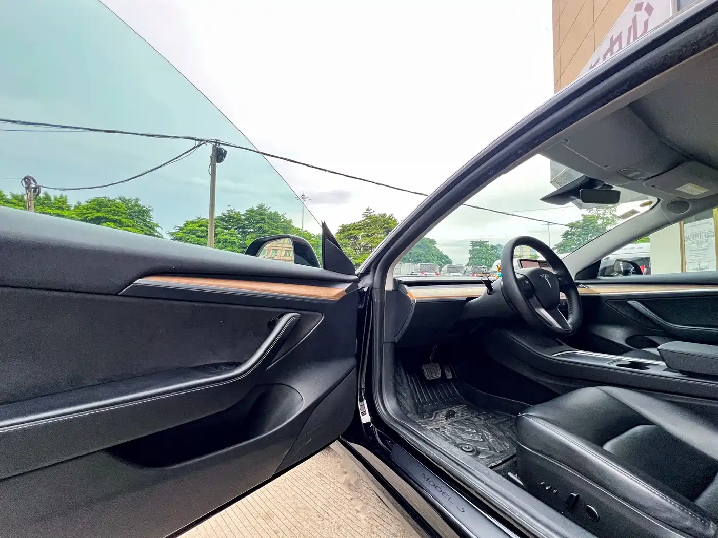 Фото 7 - Tesla Model 3