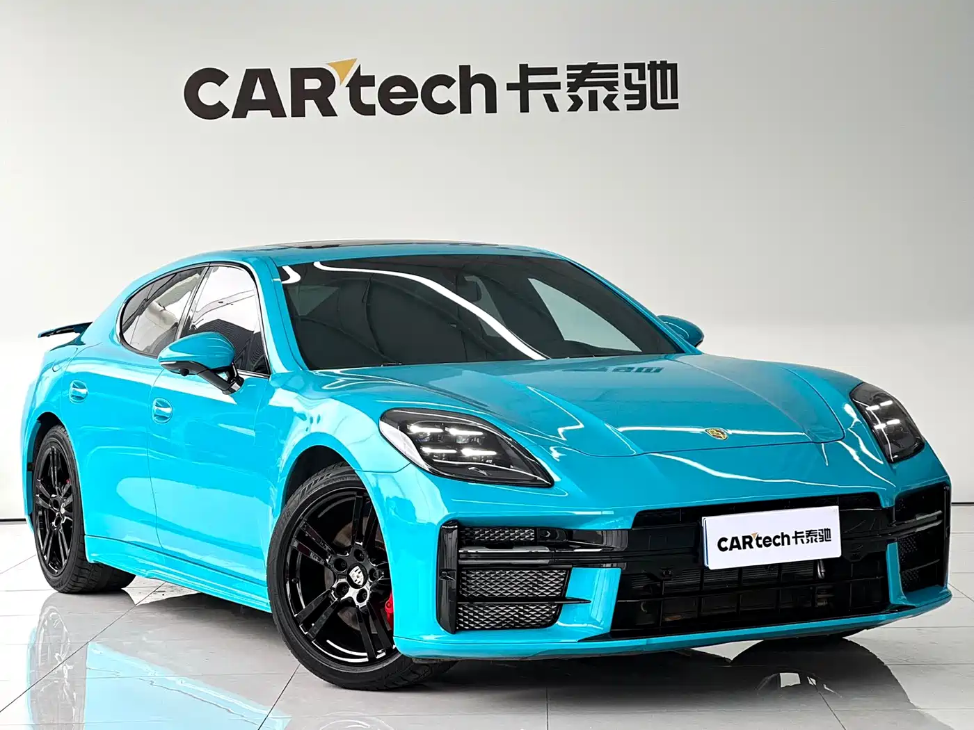 Porsche Panamera 2014 Panamera 4 3.0T фото 3