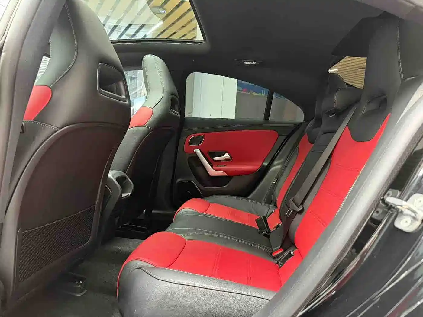 Mercedes-Benz CLA AMG 2023 AMG CLA 35 4MATIC фото 6