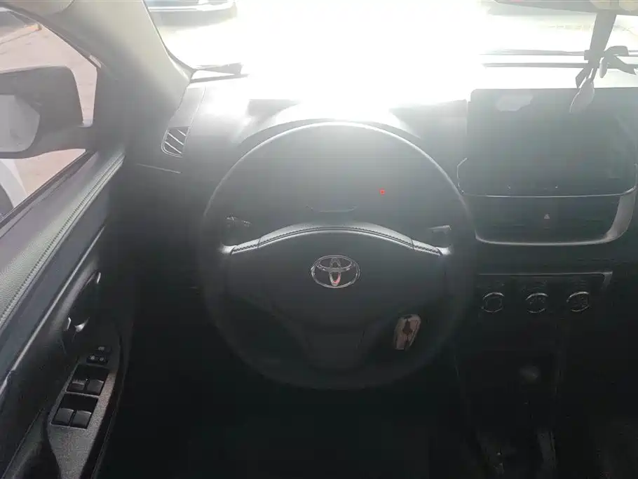 Toyota YARiS L Zhi Xuan 2021 Zhi Xuan X 1.5L CVT Leading Edition фото 15