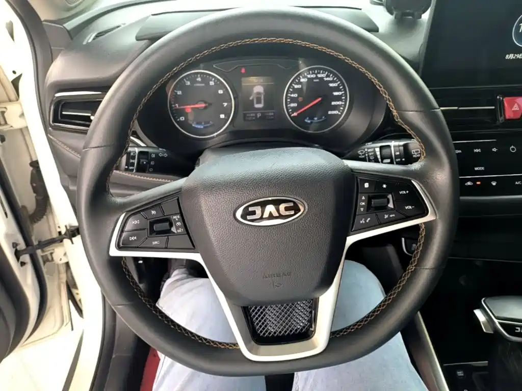 JAC Refine S4 2019 2020 1.5T CVT Surpass